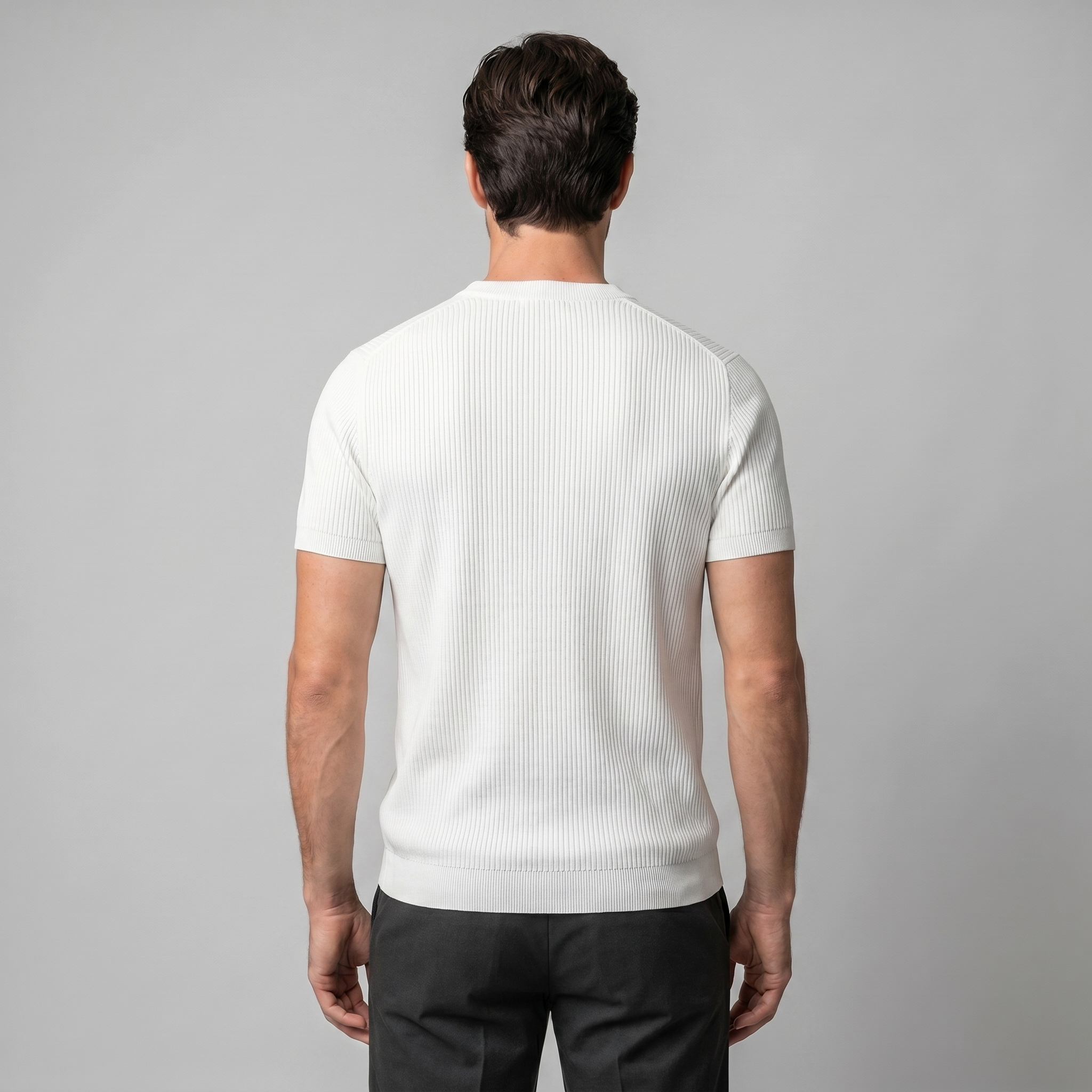 Camiseta de punto fino con cuello redondo